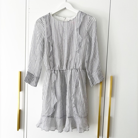 Silk Club Monaco Caluh Dress - Picture 10 of 11